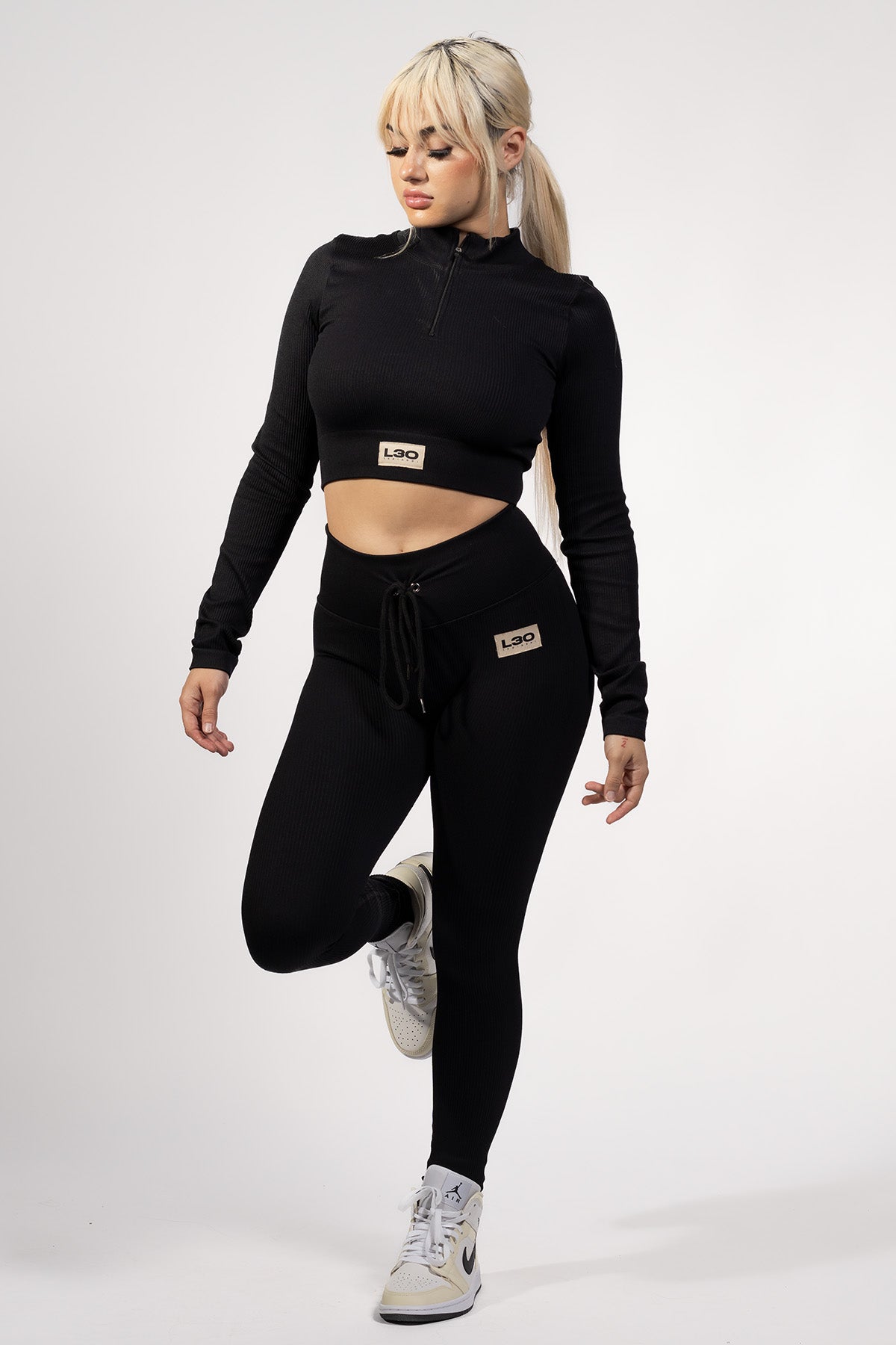 Oakley Lounge Set