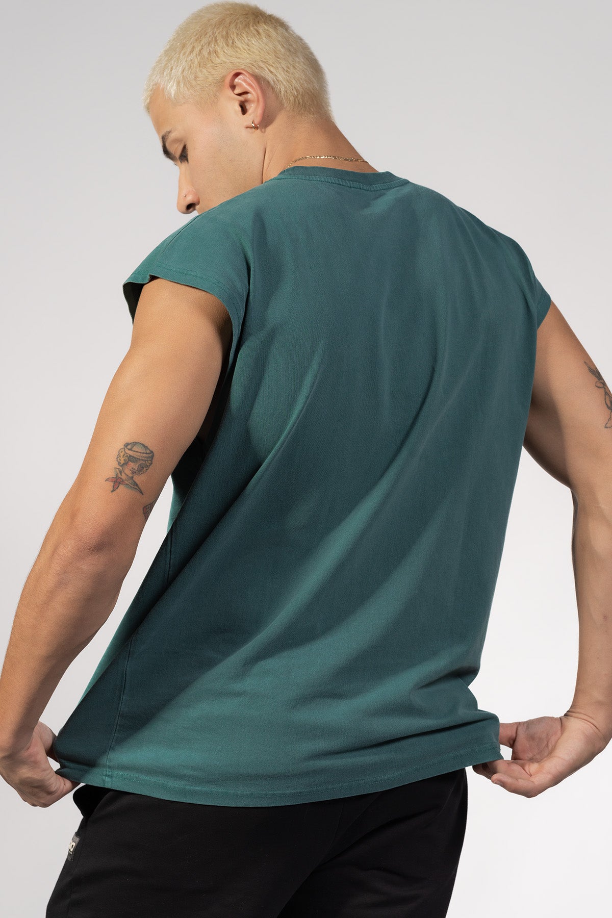 Sleeveless T-Shirt