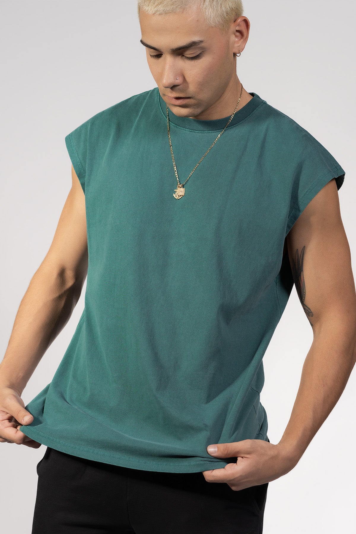 Sleeveless T-Shirt